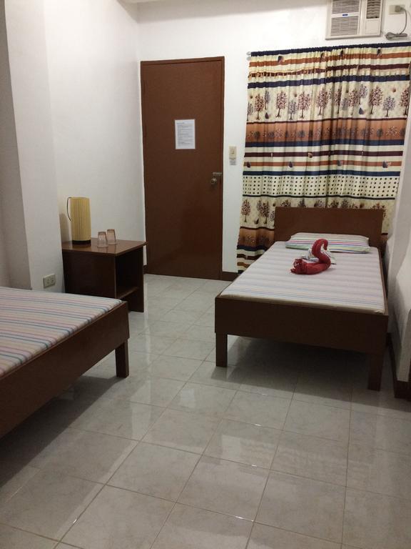 Brielles Travellers Inn Tagbilaran Eksteriør billede