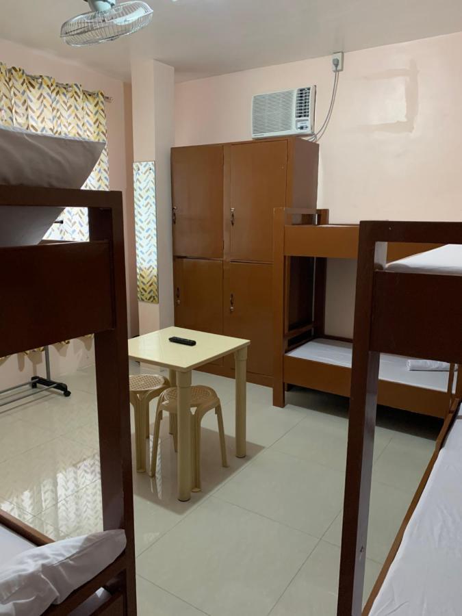 Brielles Travellers Inn Tagbilaran Eksteriør billede